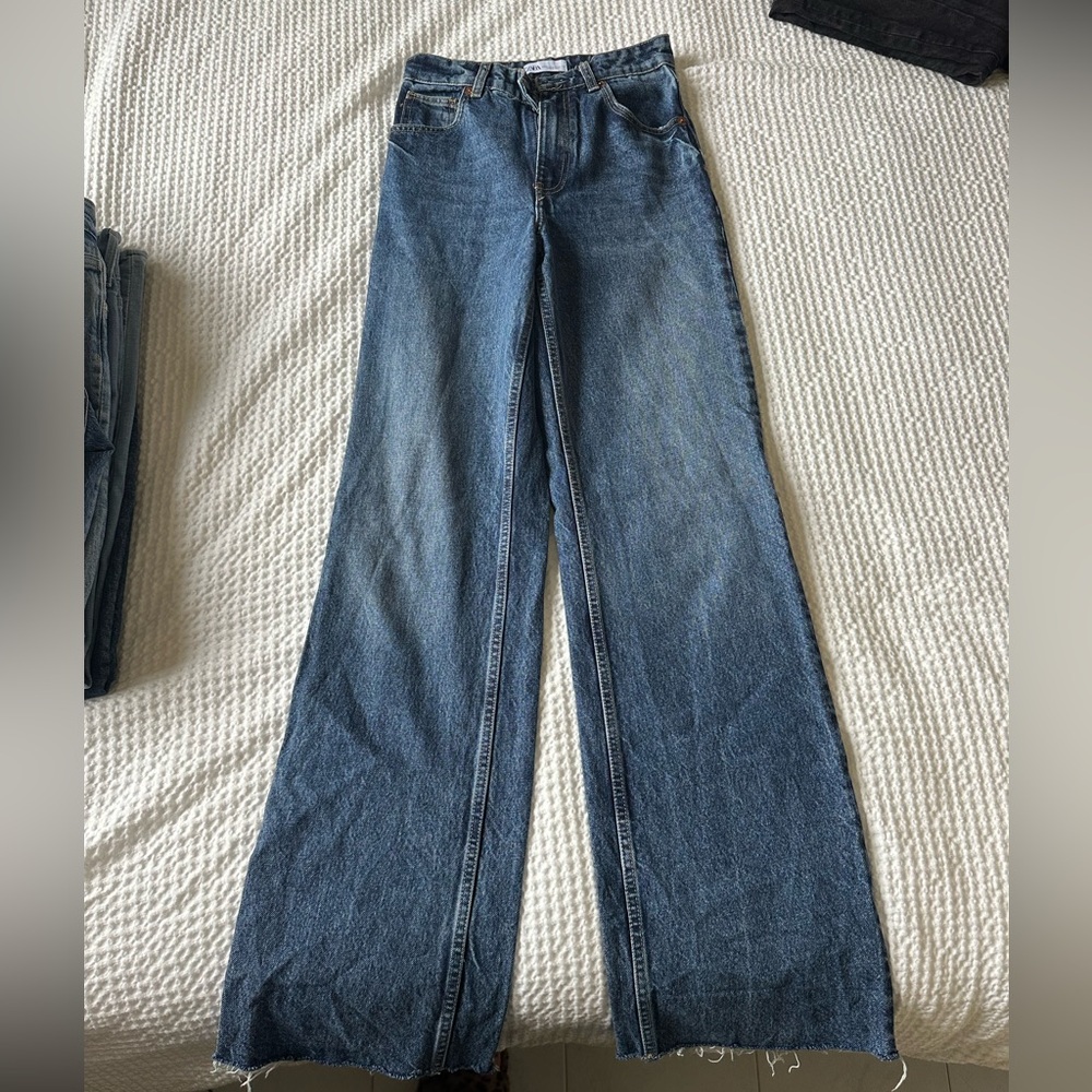 Zara wide leg jean